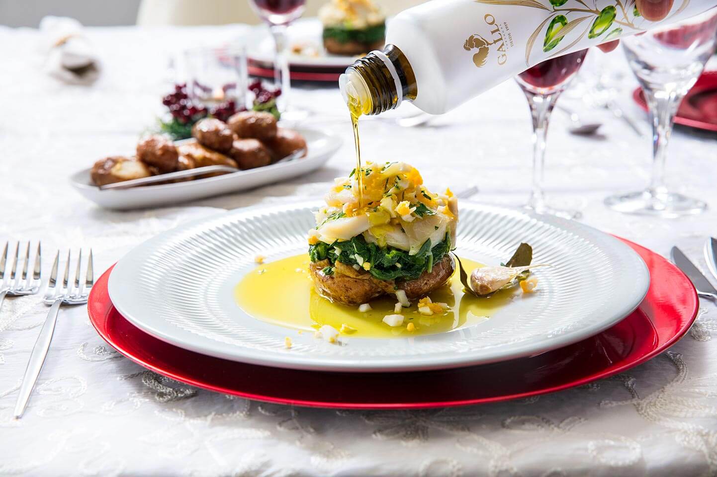 Lombos De Bacalhau Assado Espinafres Salteados E Batata A Murro Gallo